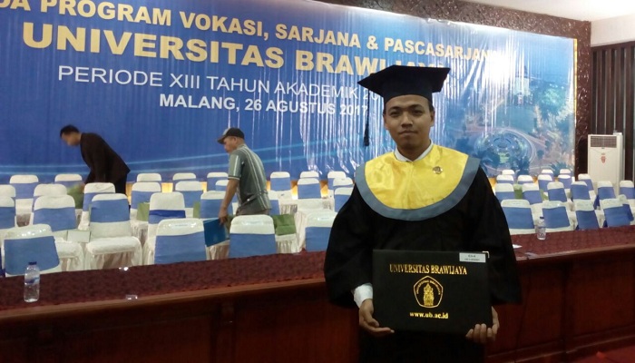 Kaprodi Ilmu Administrasi Publik Raih Gelar Doktor