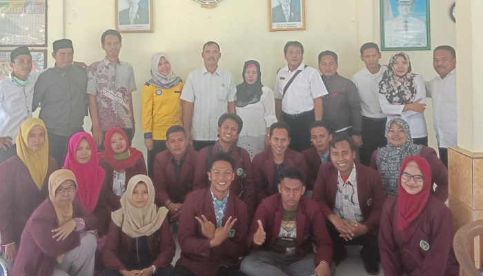 Kedatangan Mahasiswa KKN Kelompok 9 Disambut Hangat Warga Desa