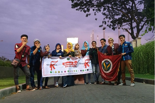 Aksi Galang Dana Bencana Tsunami oleh Republik Mahasiswa Universitas Yudharta Pasuruan