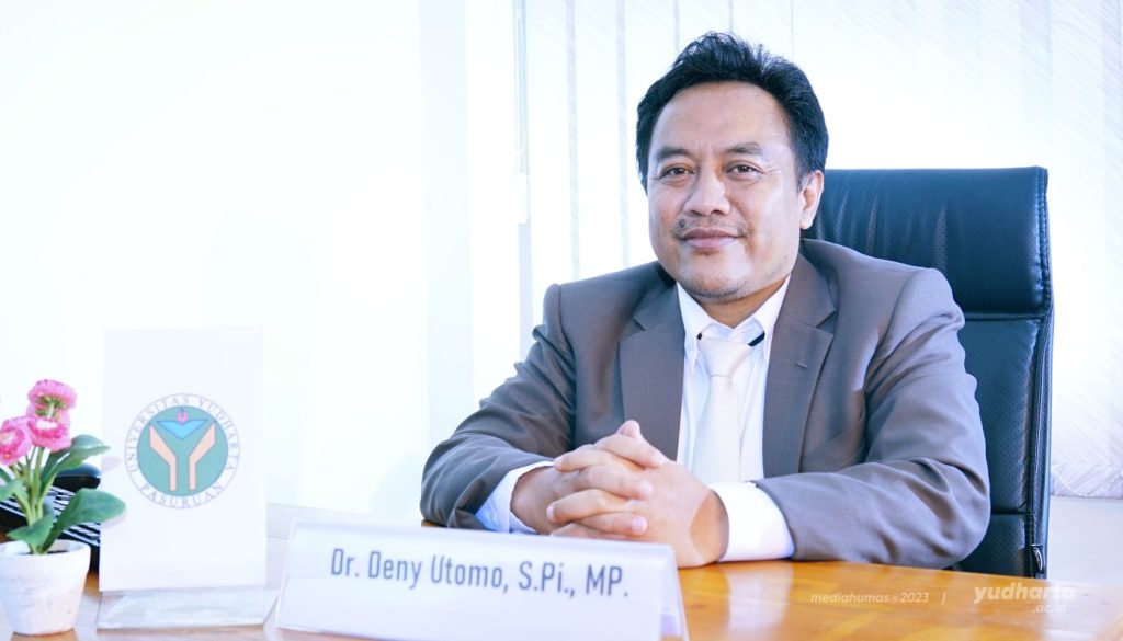 Dr. Deny Utomo, MP., Sosok Penggerak Budaya Literasi Akademik Berbasis Digital di Universitas Yudharta Pasuruan