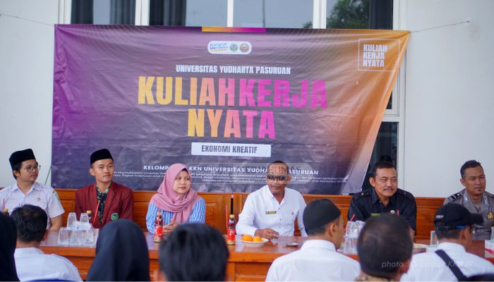 Pembukaan Resmi KKN Kelompok 27 Universitas Yudharta Pasuruan Di Balai Desa Ngerong