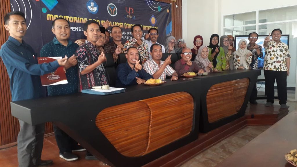 LPPM Universitas Yudharta Gelar Monitoring dan Evaluasi Internal Hibah Kemendikbud Ristek 2024