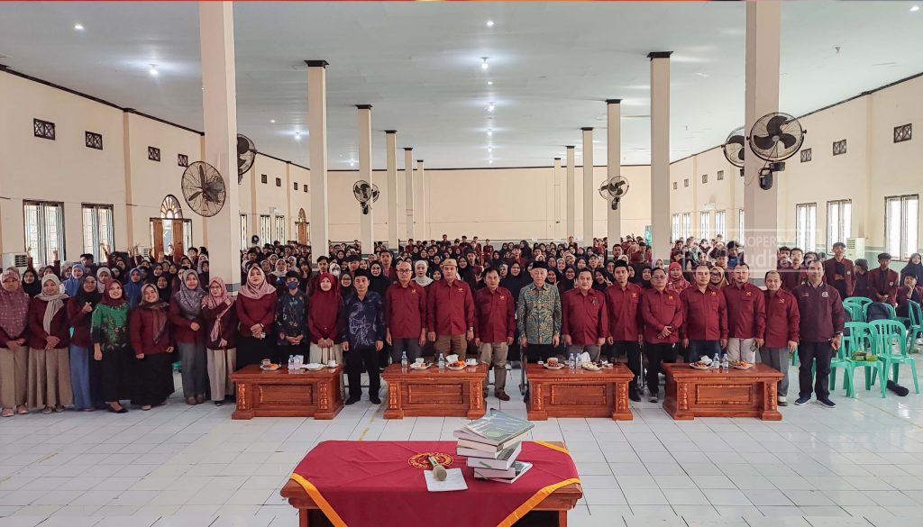 650 Mahasiswa Universitas Yudharta Pasuruan Diberangkatkan KKN Serentak ke 30 Desa se-Pasuruan