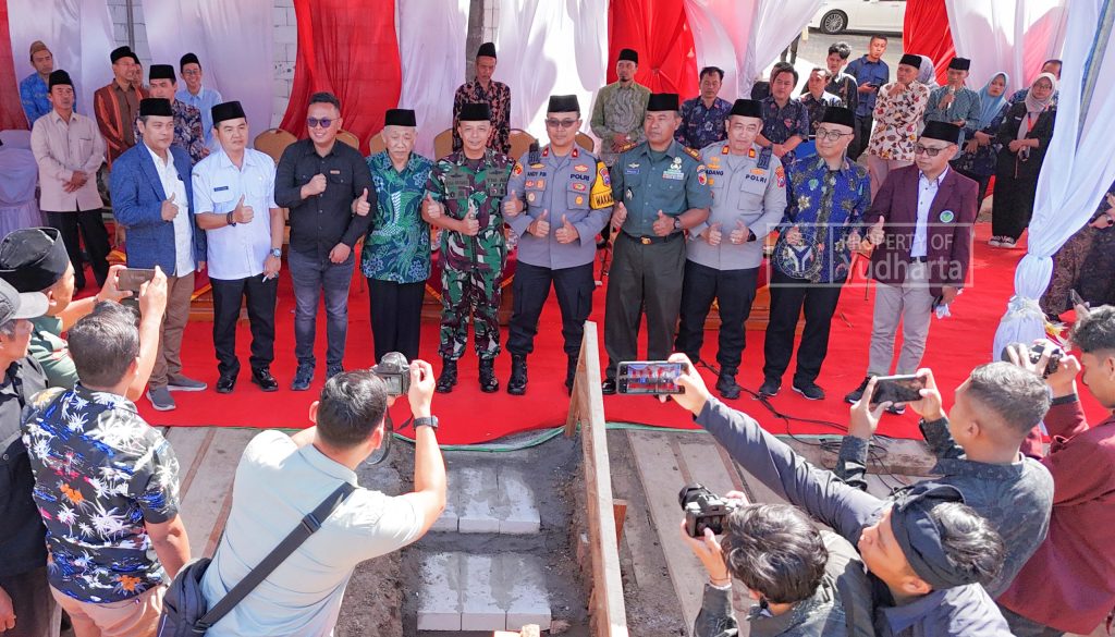 Dandim 0819 dan Jajaran Forkopimda Hadiri Acara Peletakan Batu Pertama Gedung Wali Songo Universitas Yudharta Pasuruan
