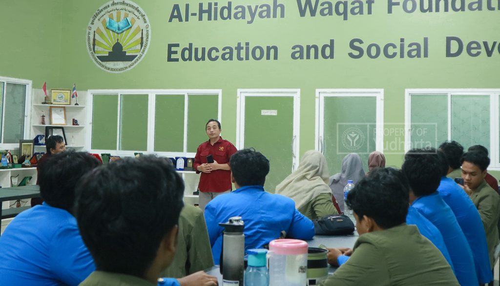 Dosen Universitas Yudharta Pasuruan Hadir Sebagai Pembicara dalam Forum Seminar Internasional di Al-Hidayah Foundation Thailand