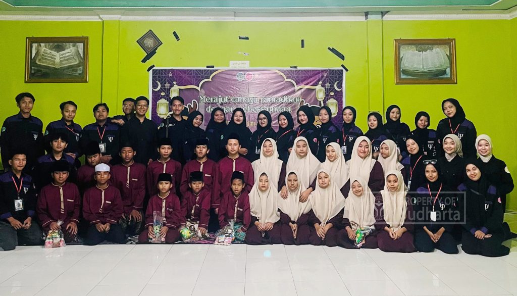 Duta Multikultural X HIMAPSI Universitas Yudharta Pasuruan Berbagi Kebersamaan di Panti Asuhan Ar-Rahman Purwosari