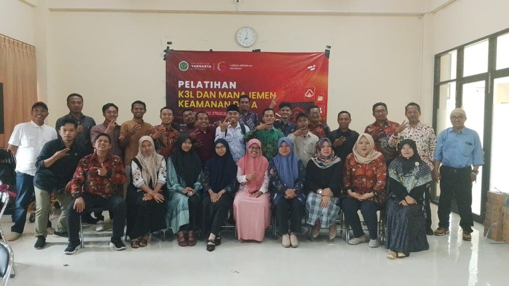 Universitas Yudharta Pasuruan Gelar Pelatihan K3L Berkala untuk Dosen dan Pegawai